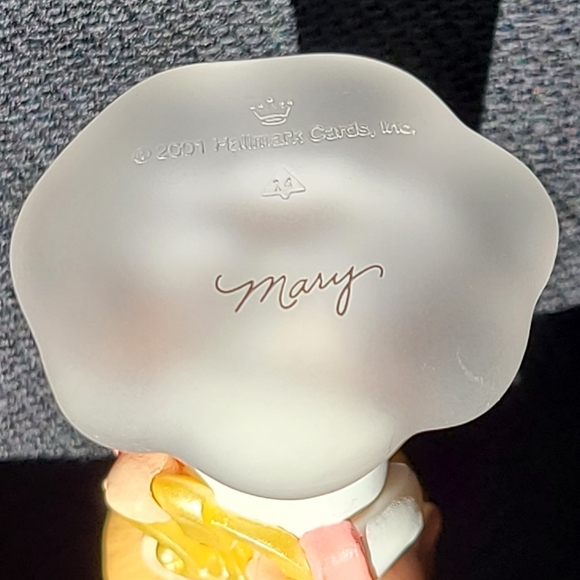 Hallmark Chrysantha Ornament - Picture 6 of 15